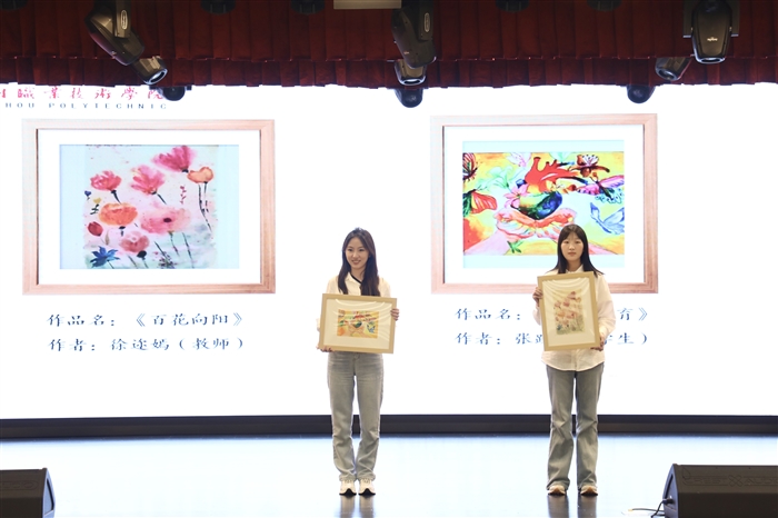 互赠礼物.jpg