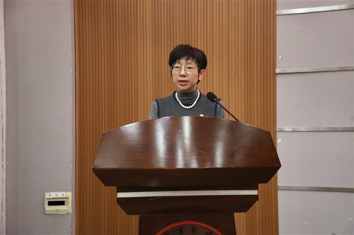 王志梅.jpg 王志梅.jpg