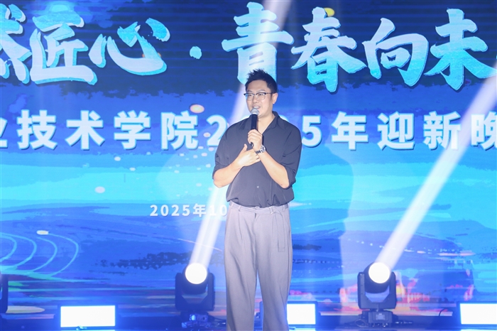 IMG_1212.jpg IMG_1212.jpg