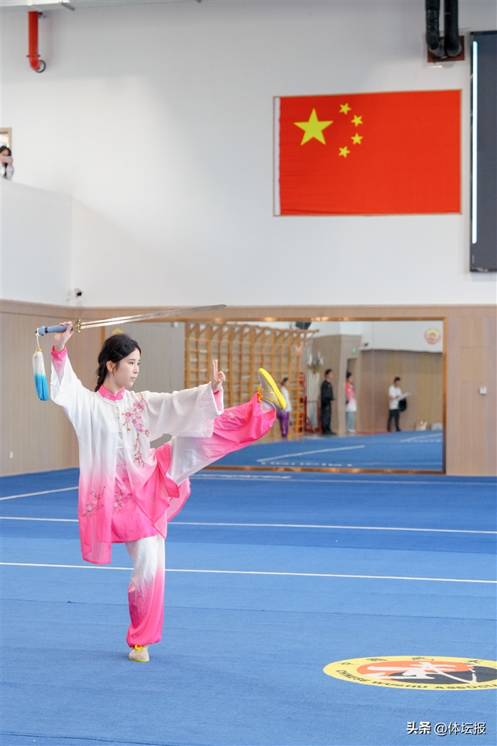 0e73f471ab1d44bd98a235fb0551e563~tplv-tt-origin-web_gif.jpeg 0e73f471ab1d44bd98a235fb0551e563~tplv-tt-origin-web_gif.jpeg