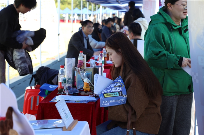 6G2A8702.jpg 6G2A8702.jpg